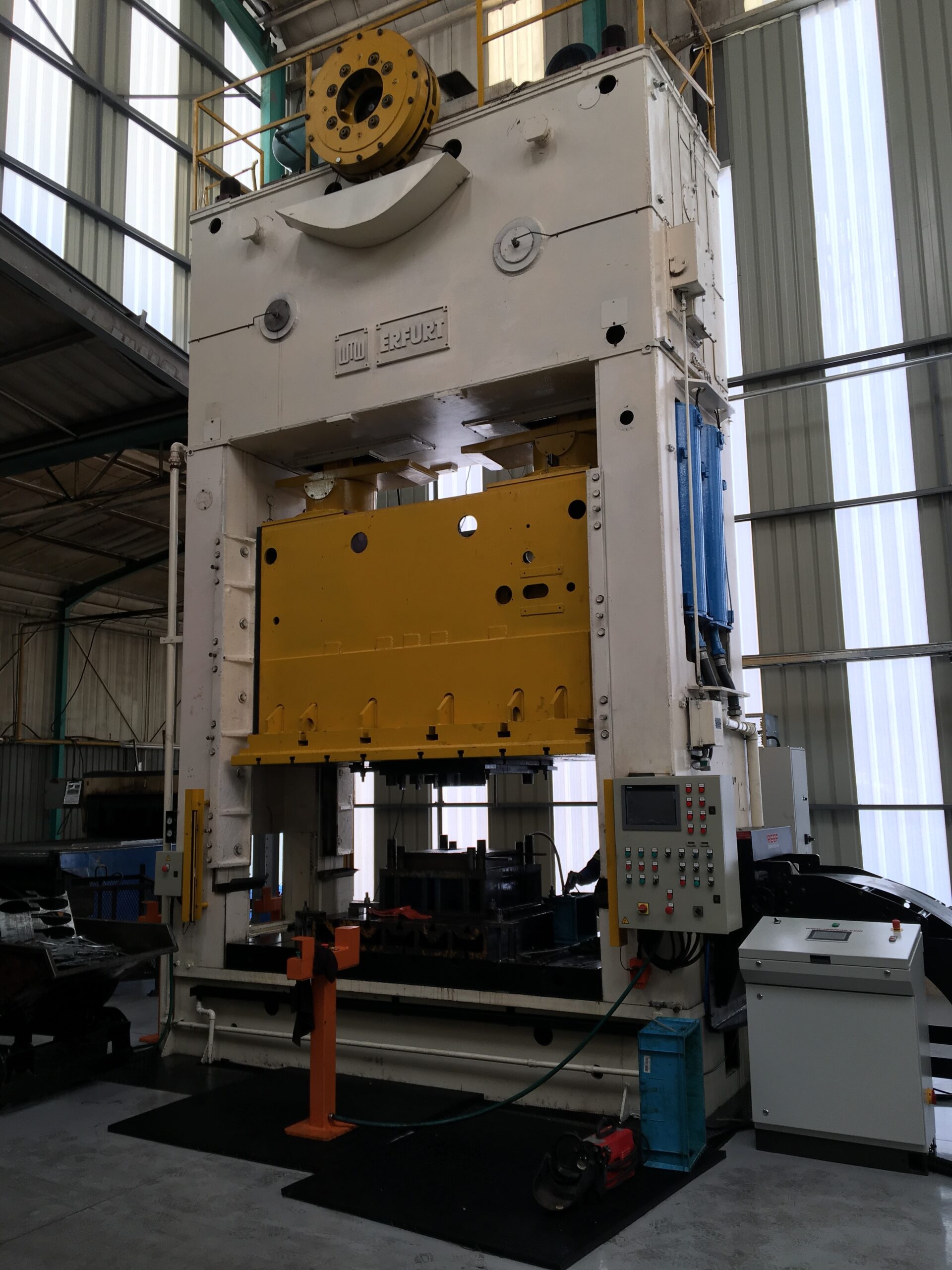 Press Control and Automation Incorporating safety standards